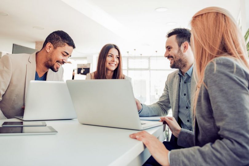 Empreendedor que implantou uma plataforma de consultoria online em sua empresa