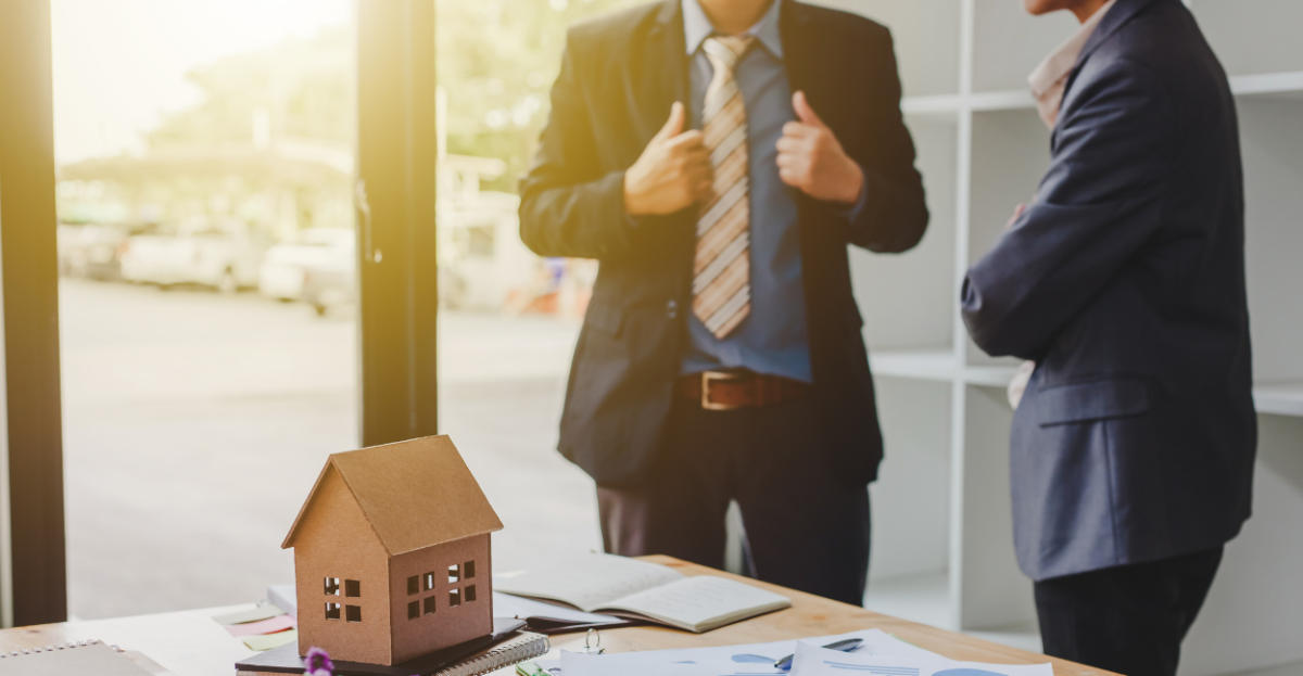 Profissão no mercado imobiliário pode pagar até R$ 50 mil por contrato mesmo sem experiência