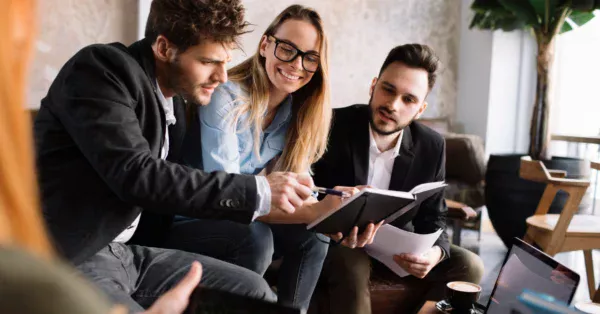 Empreendedores de Sucesso Investem em Cursos de Idiomas