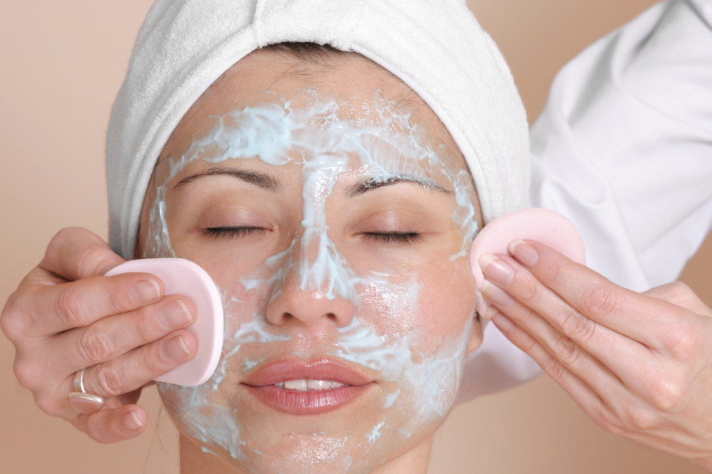 Ganhe Dinheiro Fazendo Limpeza de Pele