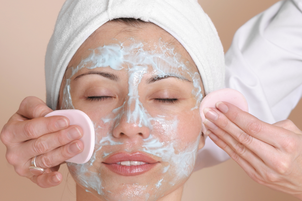 Ganhe Dinheiro Fazendo Limpeza de Pele