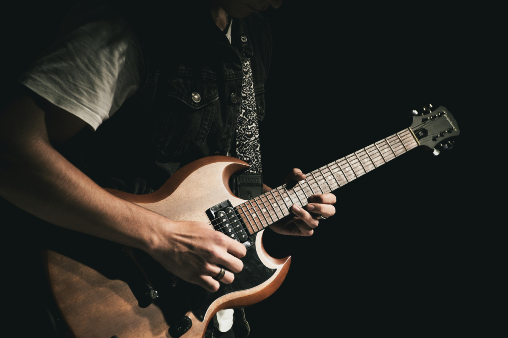 Ganhar Dinheiro com Curso de Guitarra
