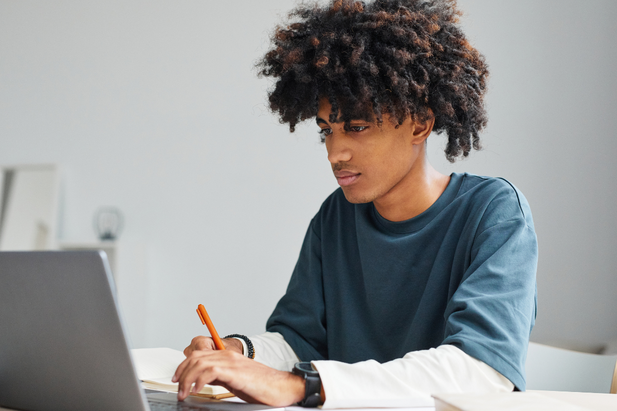 diferenças entre ensino regular EJA e supletivo